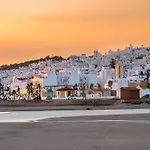 Zona Centrica Conil Solo Alquilamos A Parejas Y Familias Conil De La Frontera